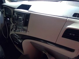 2014 TOYOTA SIENNA, WHITE, LE MODEL, 3.5L, AT, FWD,  Z26287